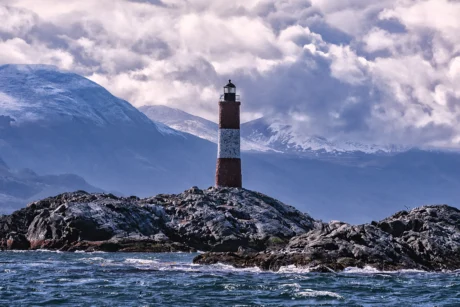 Excursión Canal de Beagle: Faro del Fin del Mundo e Isla de Lobos - Tour en El Calafate, Patagonia Argentina